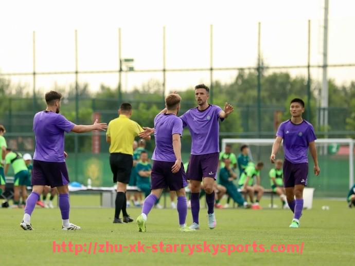 星空体育-世俱杯中后场断球后组织反攻的关键球员角色与数据表现